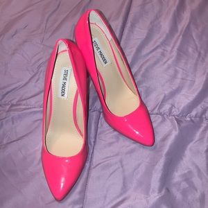 Steve Madden Hot Pink Patent leather size 8